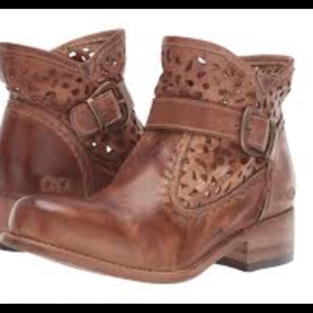 NWOB bedstu heather leather boot  size 8.5